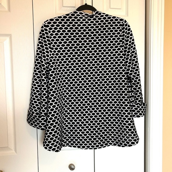Joseph Ribkoff Asymmetrical One Button Wrap Front Jacket Black/White PrintSize 4 - Picture 6 of 15